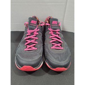 Nike Sculpt TR2 Ladies Shoe, Size 6.5 US, 4 UK, 37.5 EUR. Very Good Condition.